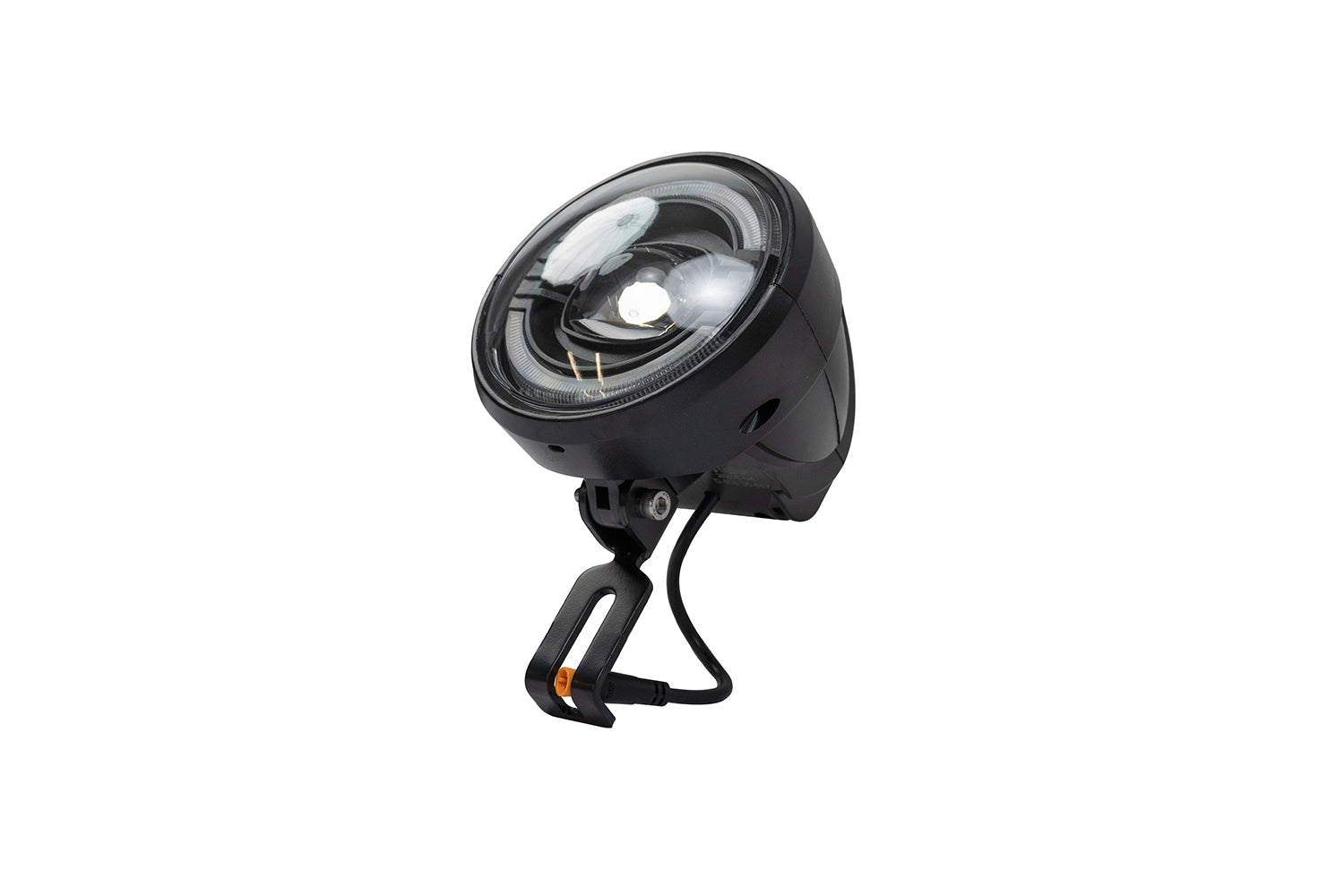 Headlight and horn system of DUOTTS F26 and S26 ebikes for clear vision and safety alerts on every ride.